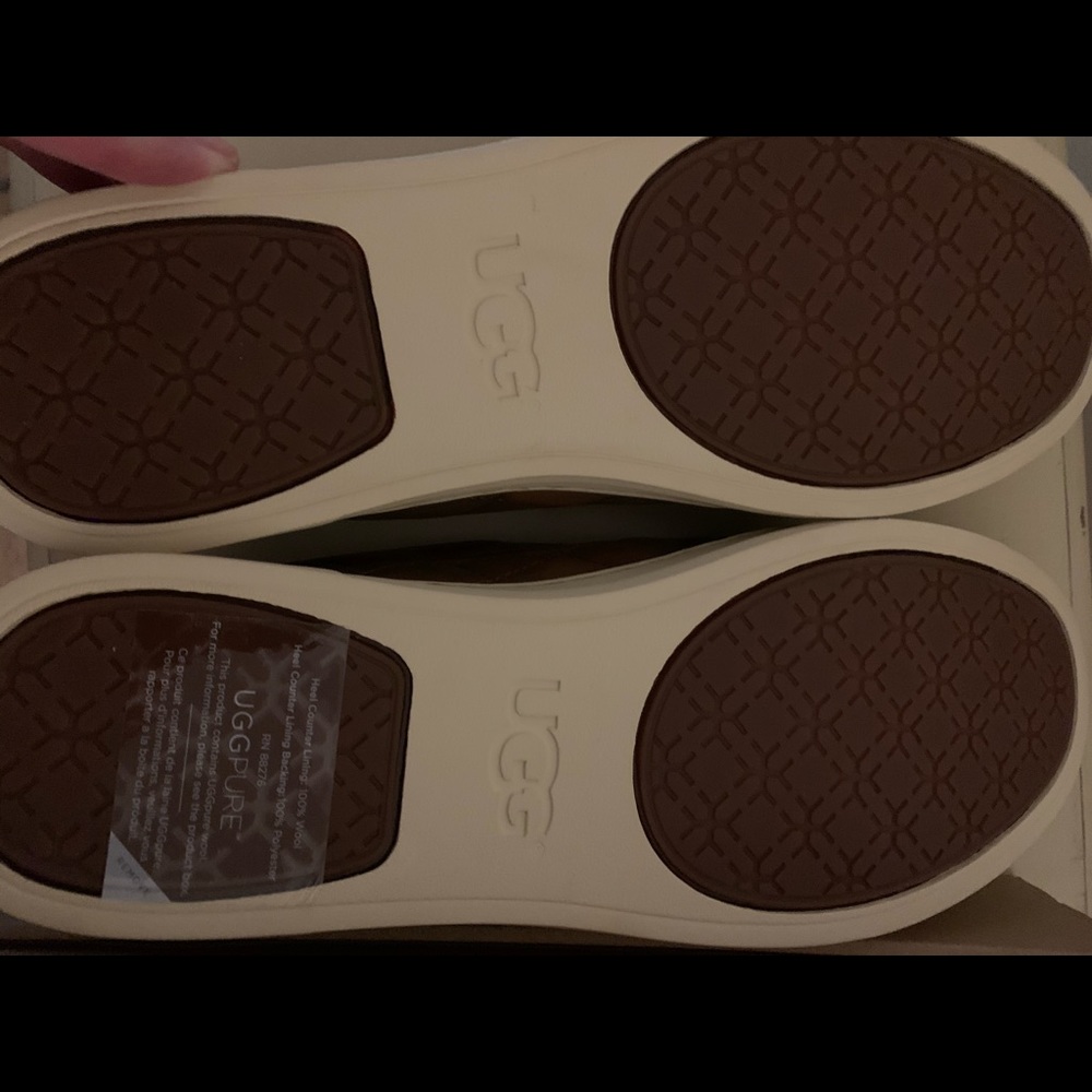 Authentic brand new UGG loafers - Picture 2 of 4